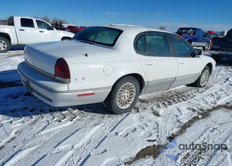 1995 Chrysler Lhs from USA, damaged, VIN 2C3HC56F2SH658411